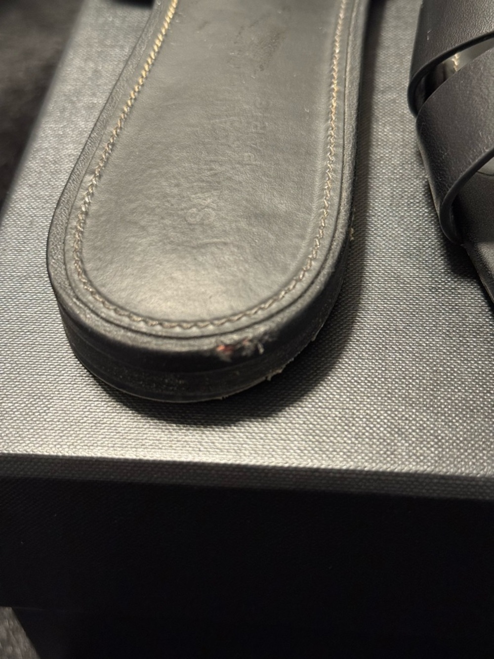 SAINT LAURENT Tribute Sandals - Picture 3 of 7